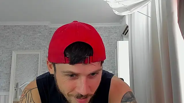 JonahShaw webcam show