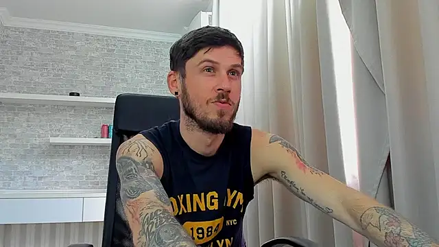 JonahShaw webcam show