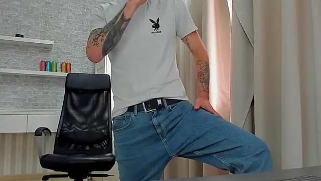 JonahShaw's Webcam Show