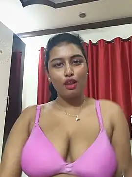 Pokazy przed kamerką – horny_tenager
