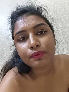 horny_tenager Show in webcam