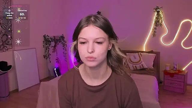 Lisa_Blossom's Live XXX Chat