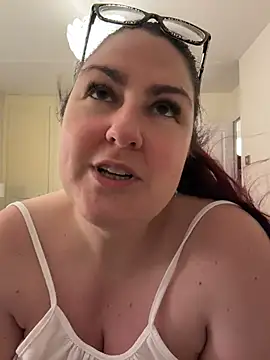 Lacey_BBW – live chatrum