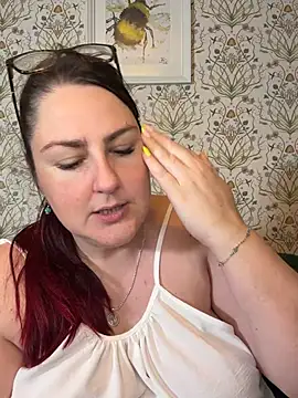 Lacey_BBWn Webbikameraesitys