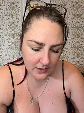 Lacey_BBW webcam show