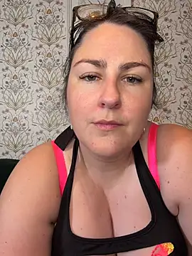 Lacey_BBW élő XXX-chatje