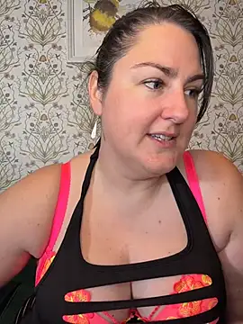 Lacey_BBWのウェブカメラショー