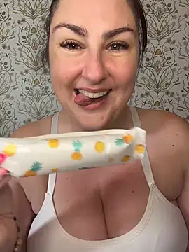 Lacey_BBW Webcamshow