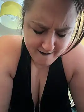 Lacey_BBW 现场XXX聊天