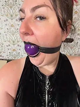 Lacey_BBW Show in webcam