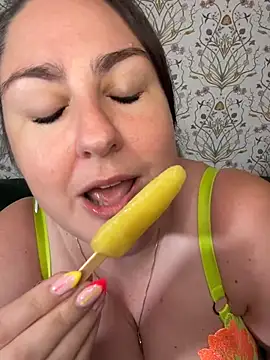 Lacey_BBW Show Webcam