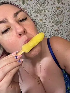 Lacey_BBW's Live Sex Cam Show