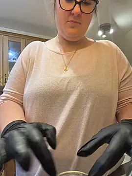 Lacey_BBW Show in webcam
