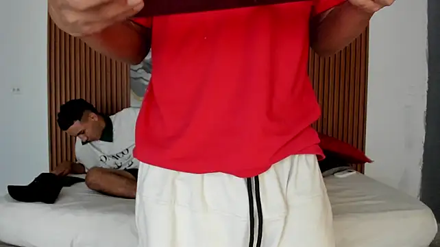 tyler_twink_boy's Webcam Show