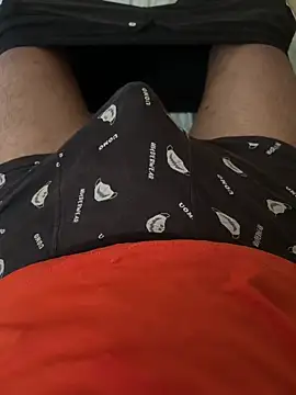 cazzoduro32 webkamerás műsora