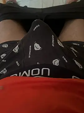 cazzoduro32's Webcam Show