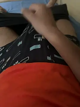 cazzoduro32 webkamerás műsora
