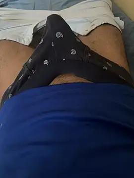 cazzoduro32 webcam show