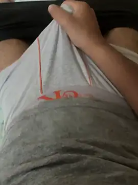 cazzoduro32 webcam show