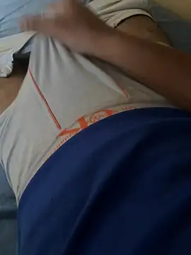 cazzoduro32 webkamerás műsora