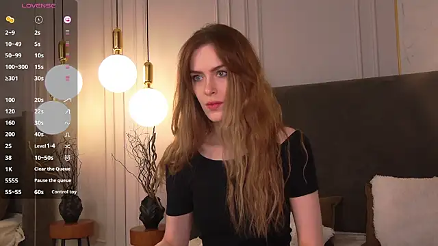 FrancesDay's Live XXX Chat