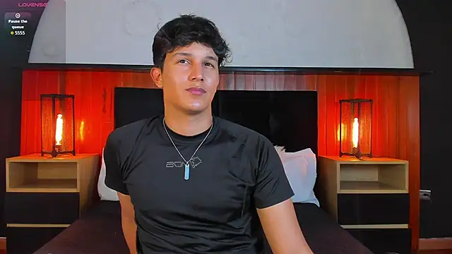 Leo_Savage_ 在線直播表演