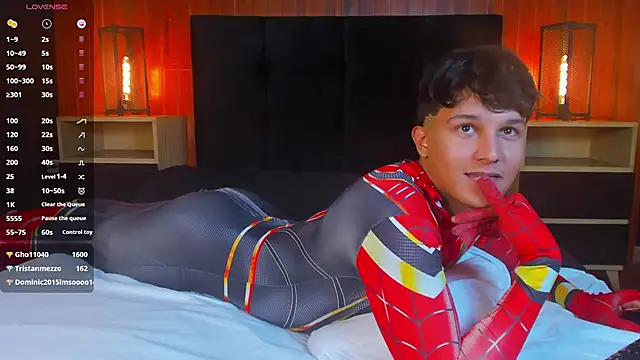 Leo_Savage_ Adlı Modelin Web Kamerası Şovu