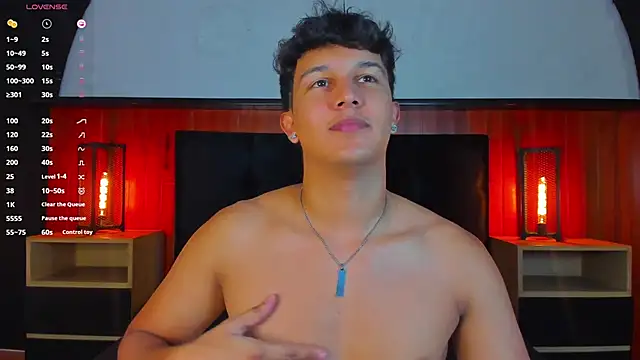 Leo_Savage_'s Webcam Show