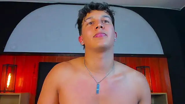 عرض كام Leo_Savage_