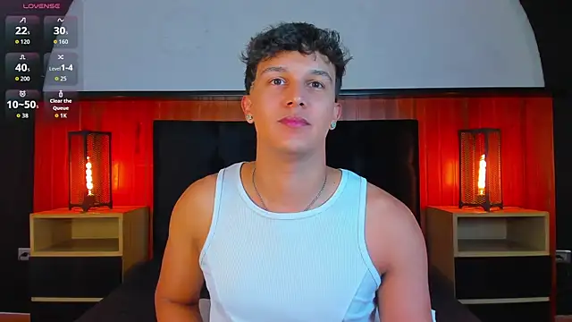 Leo_Savage_ Show Webcam