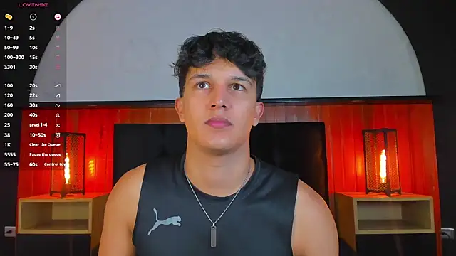 Show de Leo_Savage_ na webcam