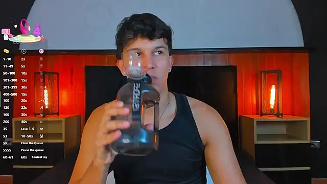 عرض كام Leo_Savage_