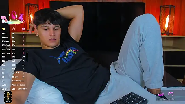 Leo_Savage_ Pertunjukan Webcam