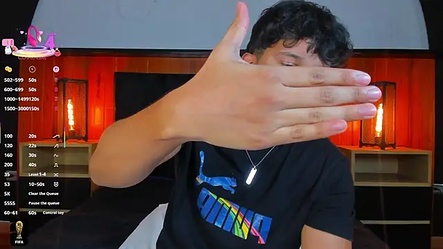 Leo_Savage_ Шоу с уебкамера