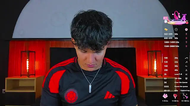 Show de Leo_Savage_ na webcam