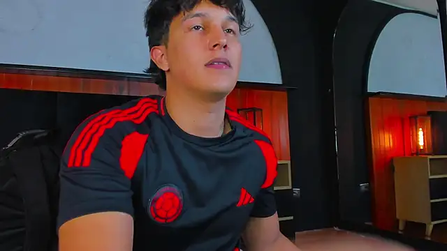 عرض كام Leo_Savage_