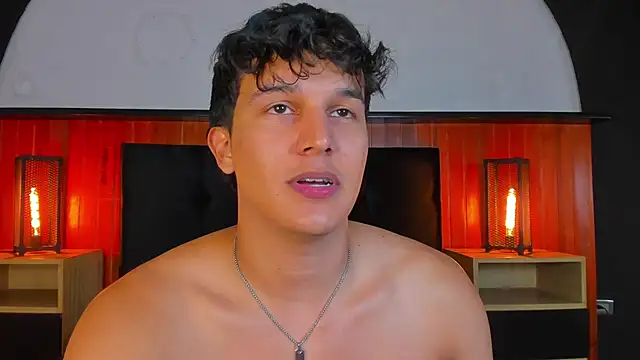 عرض كام Leo_Savage_