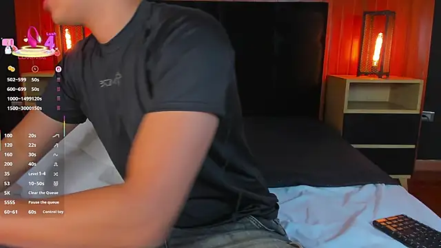 Leo_Savage_ Webcam Show
