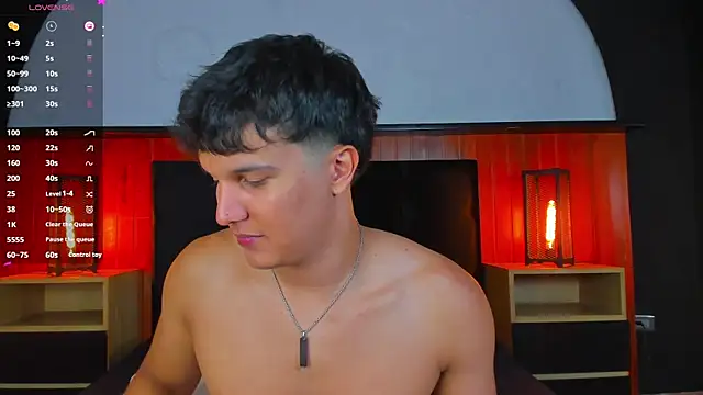 Leo_Savage_ 网络视讯表演