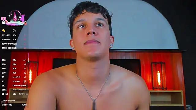 Leo_Savage_ 网络视讯表演
