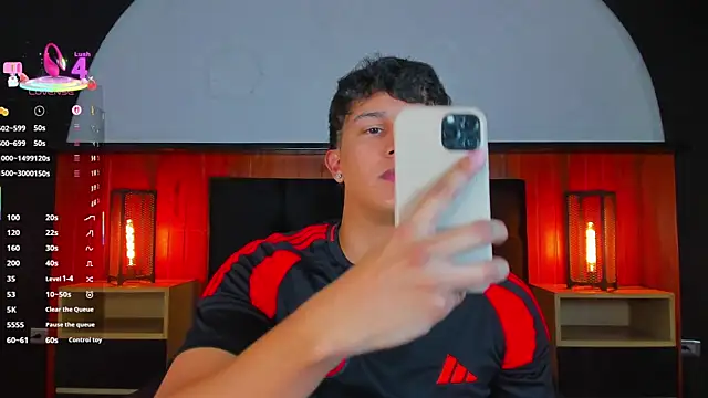 Leo_Savage_'s Webcam Show