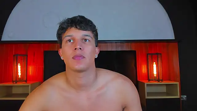 Show Webcam de Leo_Savage_