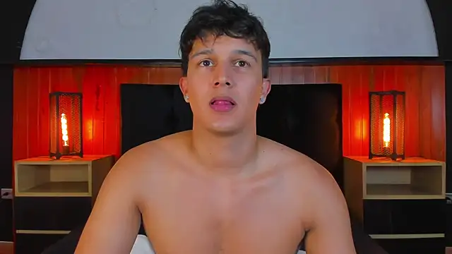 Webkamerová show Leo_Savage_