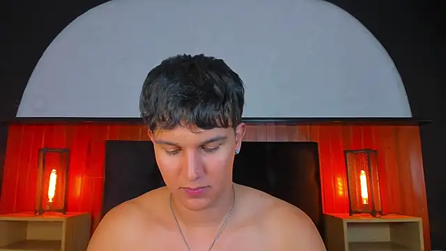 Show Webcam de Leo_Savage_