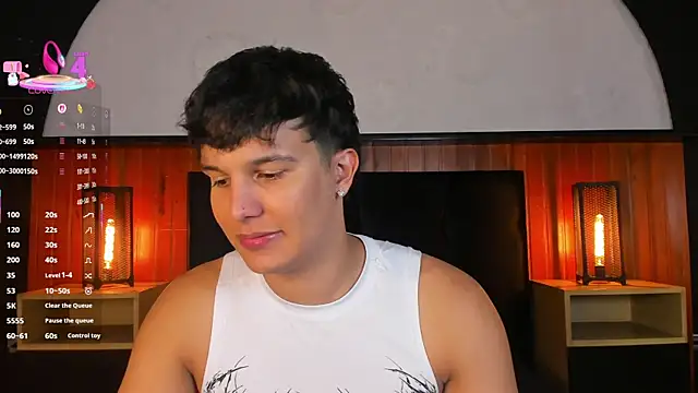 Show modela Leo_Savage_ na web-kameri