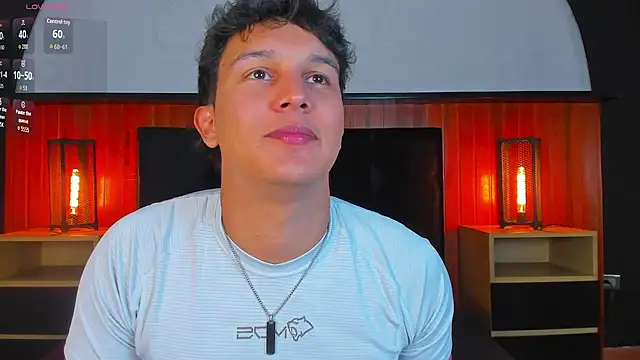 Leo_Savage_ 网络视讯表演