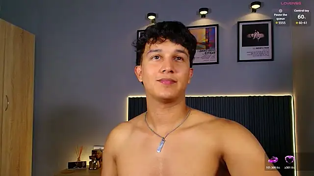 Leo_Savage_ Webcam-Show