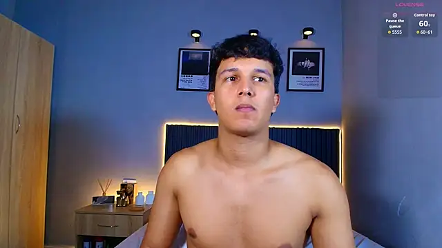 Show de Leo_Savage_ na webcam