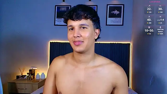Leo_Savage_ webkamerás műsora