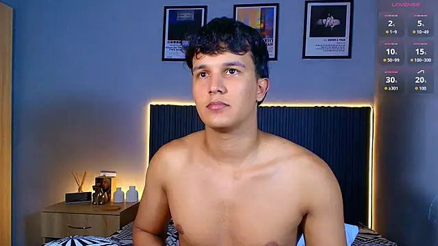 عرض كام Leo_Savage_